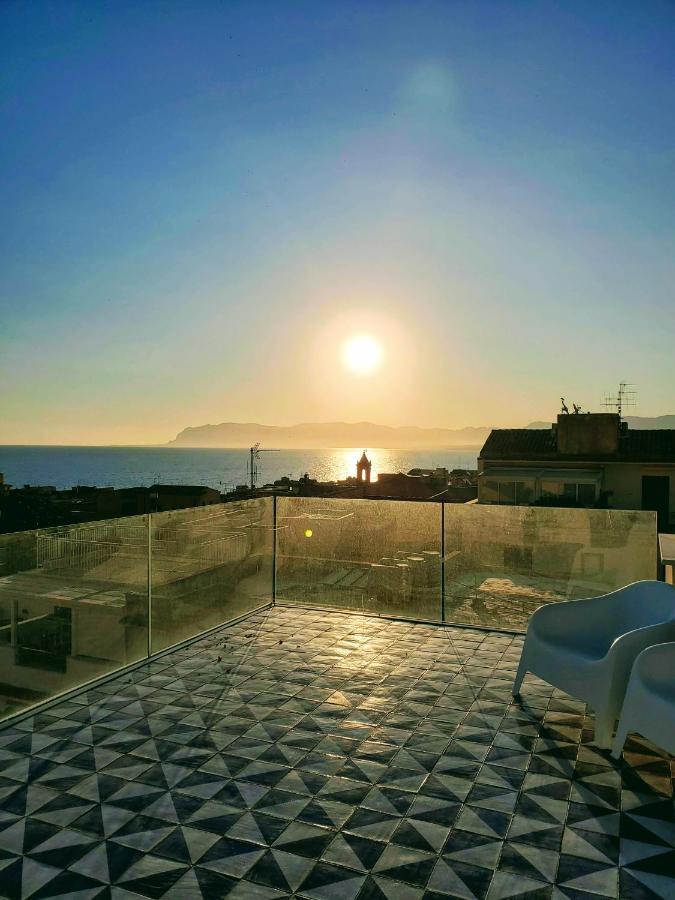 카스텔라마레델골포 Palazzo Del Golfo 아파트 외부 사진