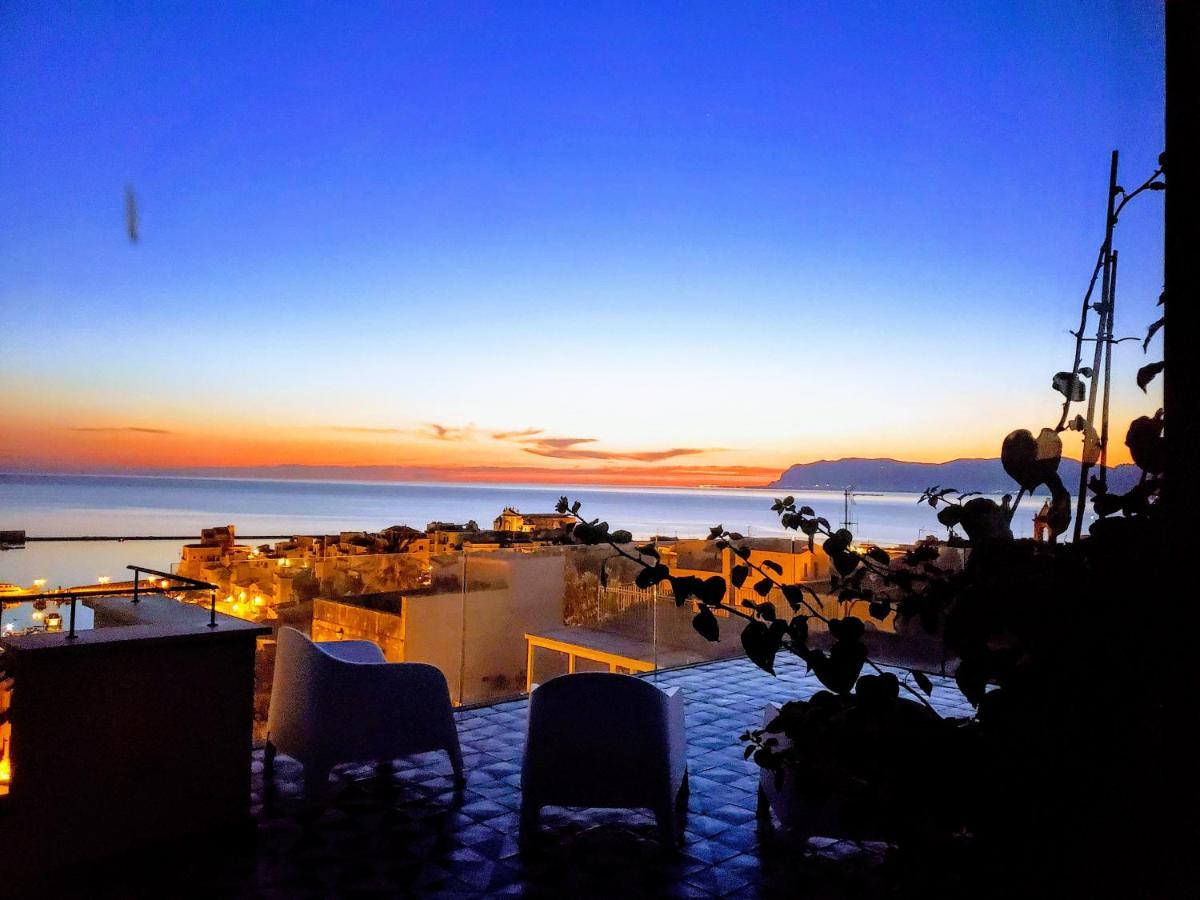 카스텔라마레델골포 Palazzo Del Golfo 아파트 외부 사진