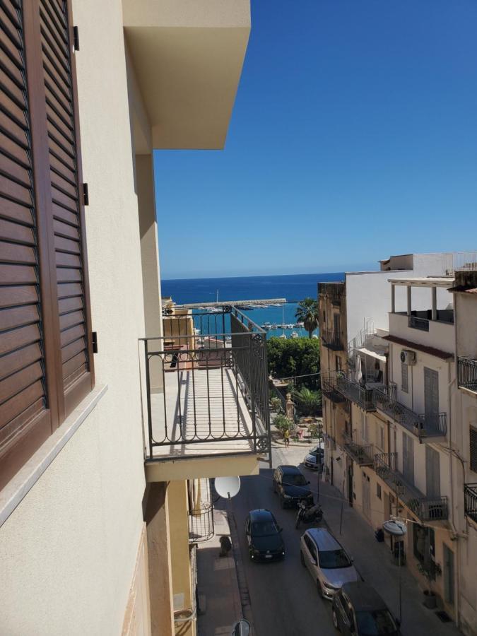 카스텔라마레델골포 Palazzo Del Golfo 아파트 외부 사진