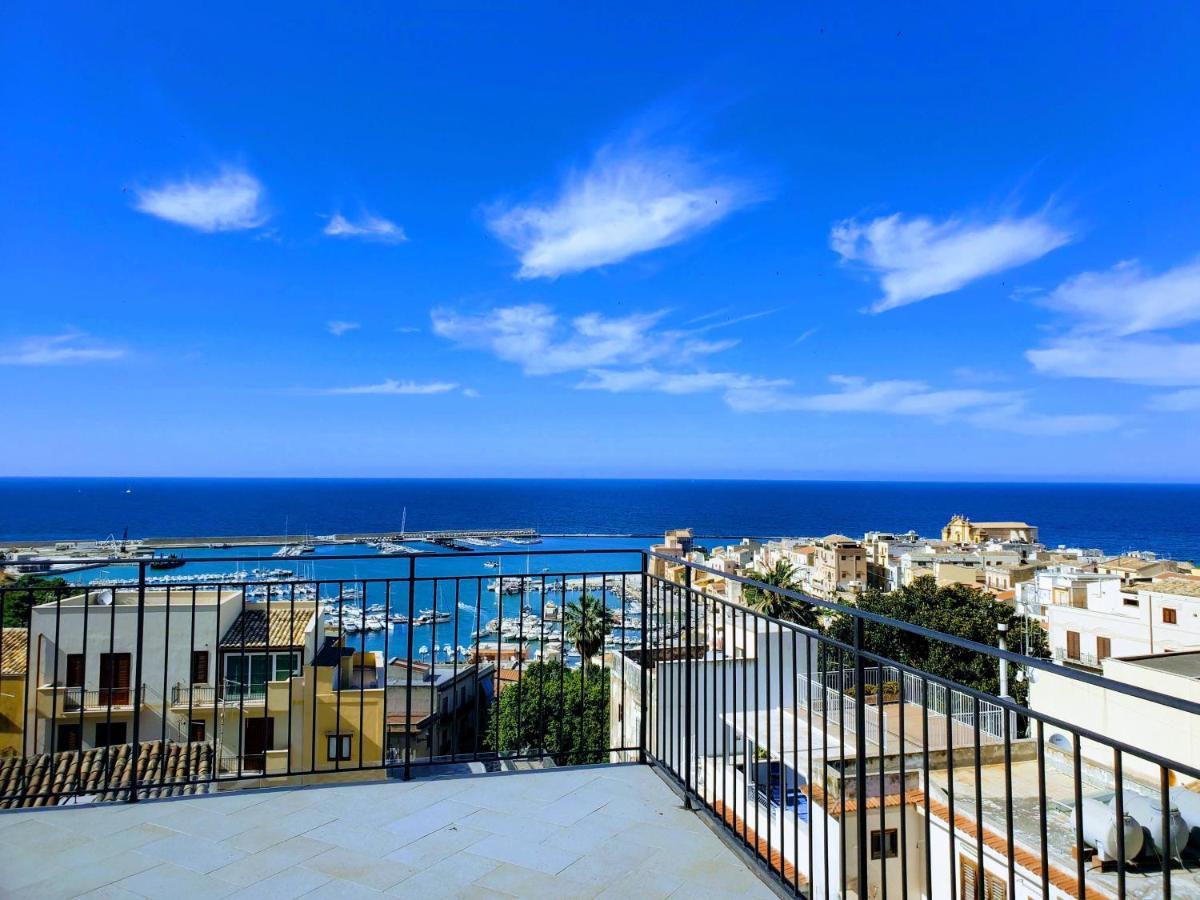 카스텔라마레델골포 Palazzo Del Golfo 아파트 외부 사진