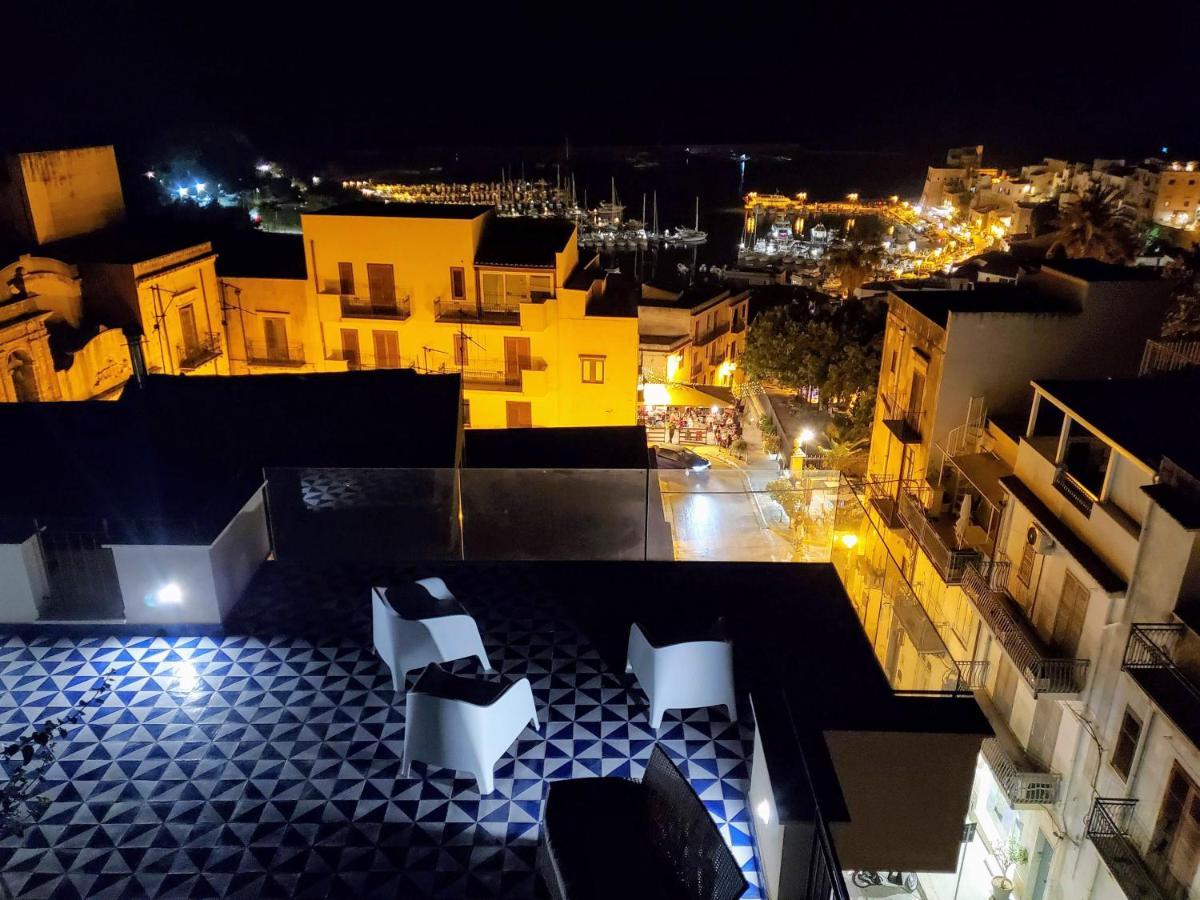 카스텔라마레델골포 Palazzo Del Golfo 아파트 외부 사진