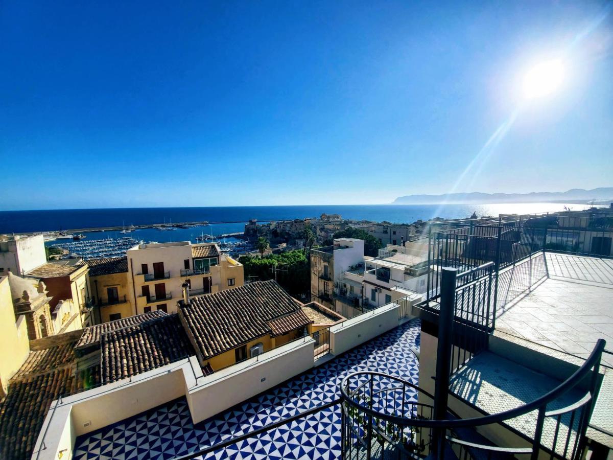 카스텔라마레델골포 Palazzo Del Golfo 아파트 외부 사진