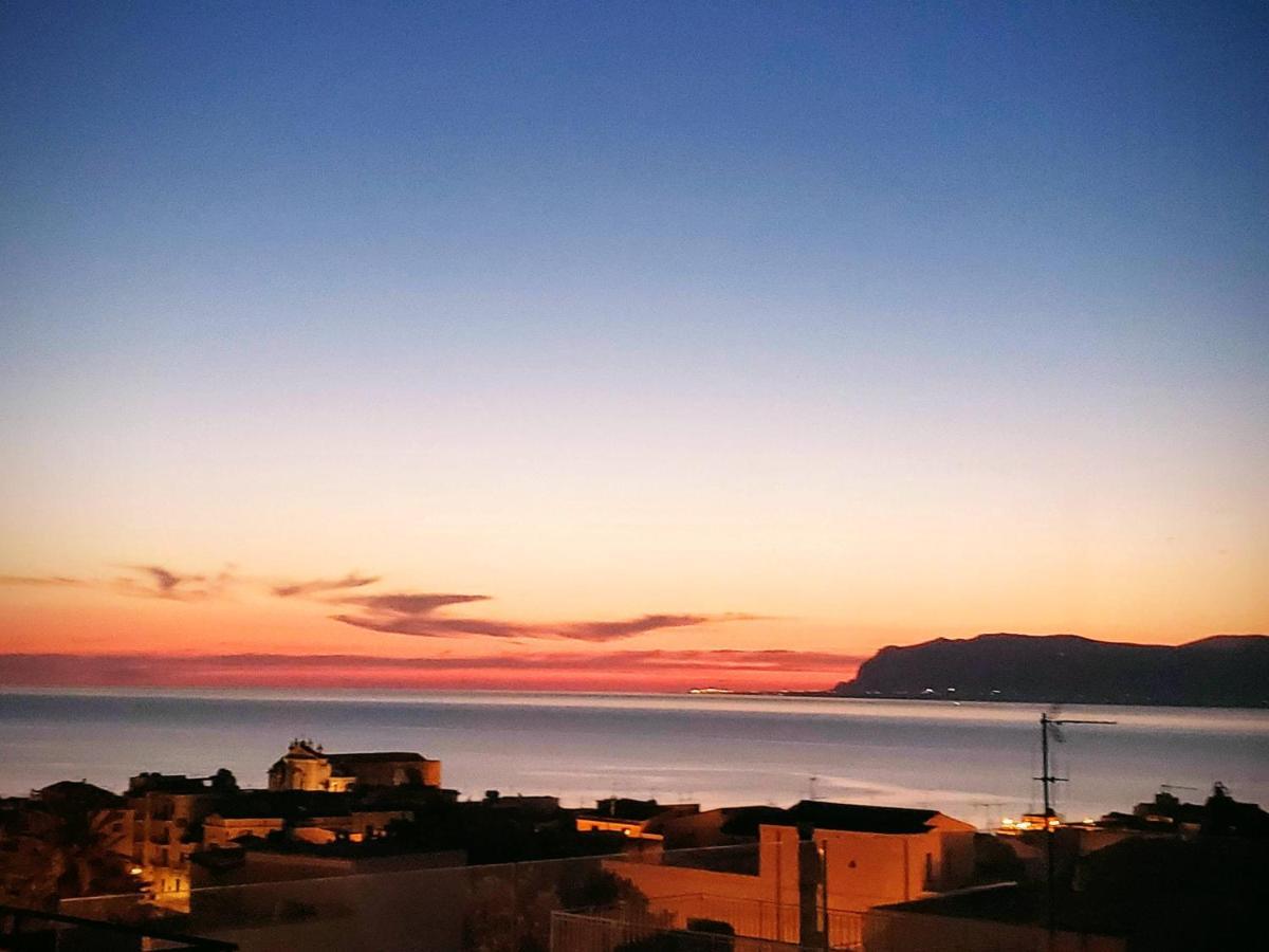 카스텔라마레델골포 Palazzo Del Golfo 아파트 외부 사진