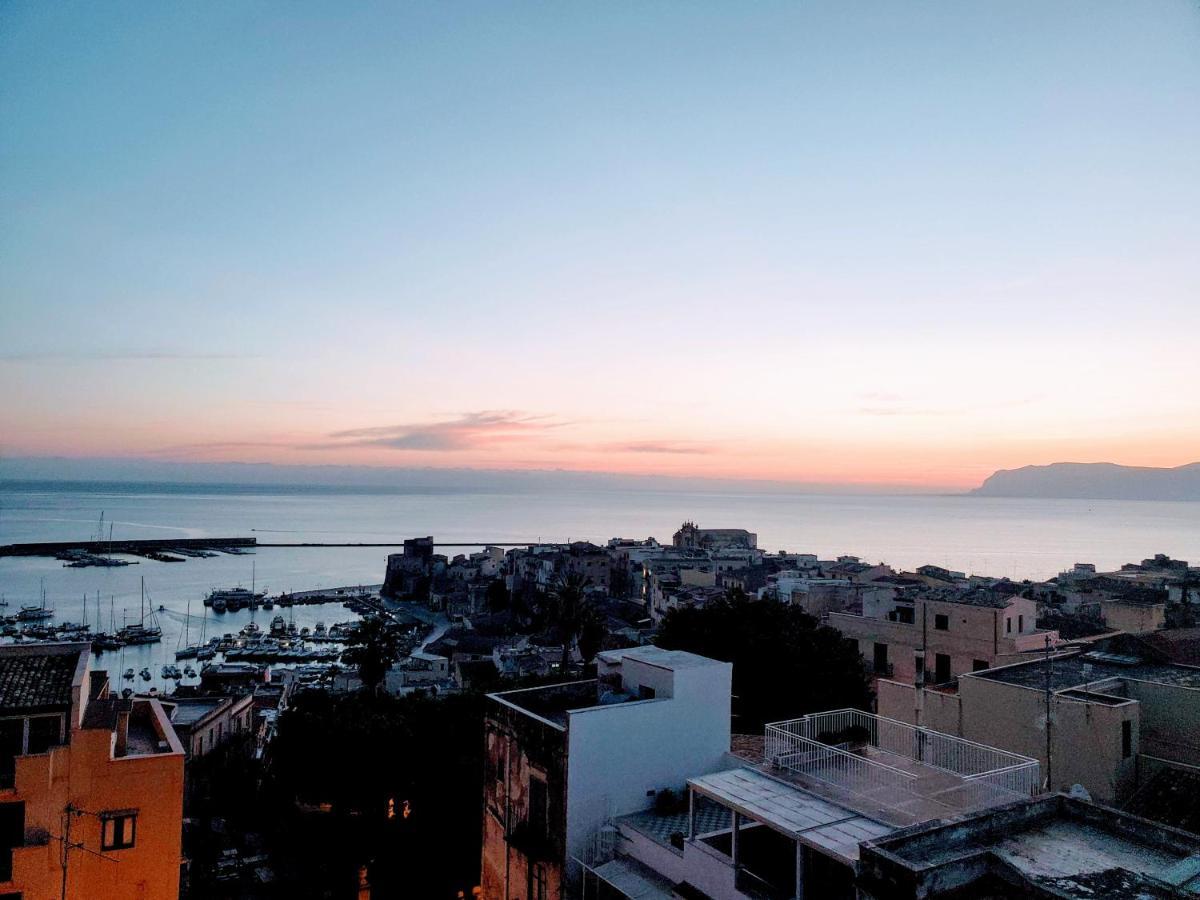 카스텔라마레델골포 Palazzo Del Golfo 아파트 외부 사진