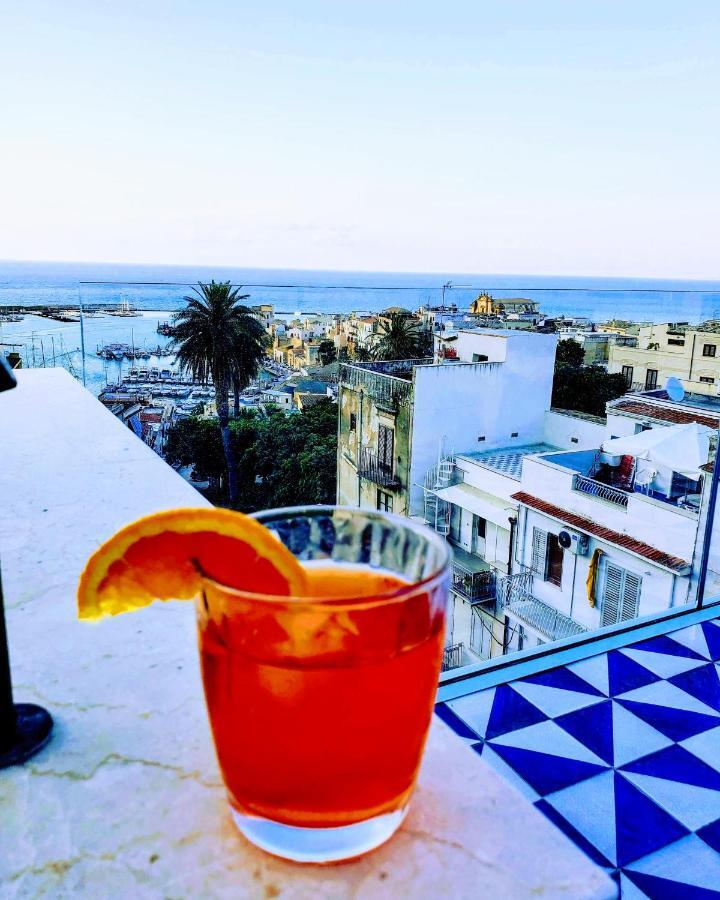 카스텔라마레델골포 Palazzo Del Golfo 아파트 외부 사진
