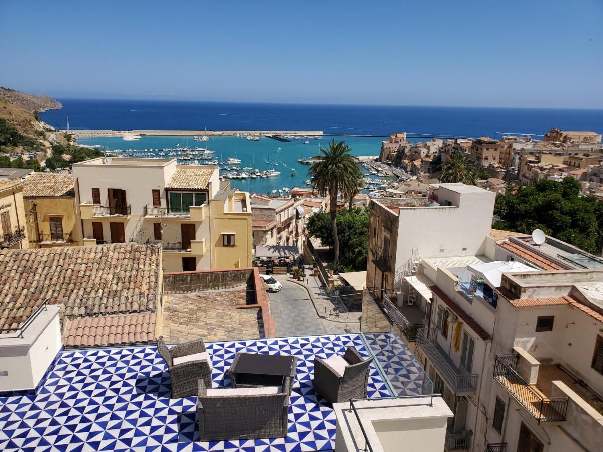 카스텔라마레델골포 Palazzo Del Golfo 아파트 외부 사진
